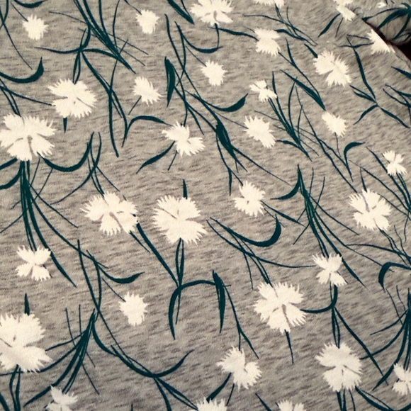 Liz Claiborne Keyhole Blouse - Picture 5 of 5